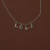 Naszyjnik LOVE